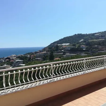 E Chiamala......senza Vista Mare! San Remo